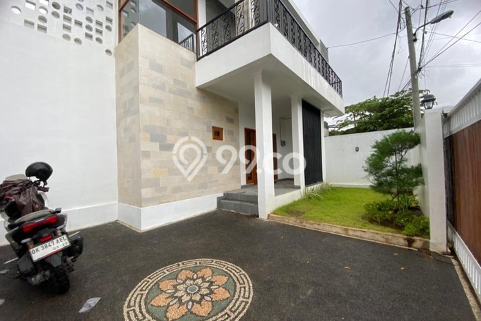 Jual Rumah Luas Elegan Dengan View Eksklusif di Renon, Denpasar Jual Rumah Luas Elegan Dengan View Eksklusif di Renon, Denpasar