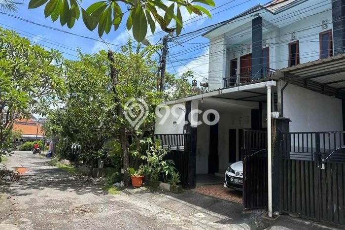 For Sale Rumah 3 Kamar Lokasi Ideal Bagus dan Strategis di Denpasar Barat For Sale Rumah 3 Kamar Lokasi Ideal Bagus dan Strategis di Denpasar Barat