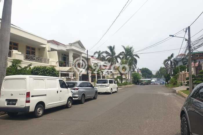 Dijual Rumah Mewah Elegan Dengan View Cantik di Pluit, Jakarta Utara Dijual Rumah Mewah Elegan Dengan View Cantik di Pluit, Jakarta Utara