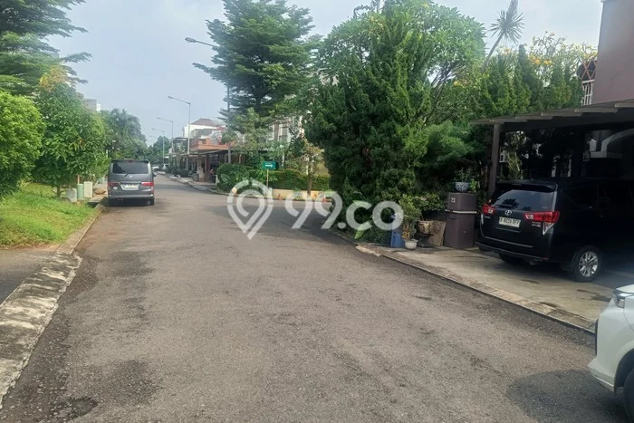Siap Huni Rumah Mewah 5 Kamar di Kembangan Dekat ke Mana Saja Siap Huni Rumah Mewah 5 Kamar di Kembangan Dekat ke Mana Saja