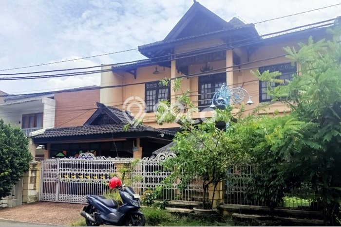 Hunian Elit LB 350m2 Siap Huni Desain Elegan di Pondok Pinang, Jakarta Selatan Hunian Elit LB 350m2 Siap Huni Desain Elegan di Pondok Pinang, Jakarta Selatan