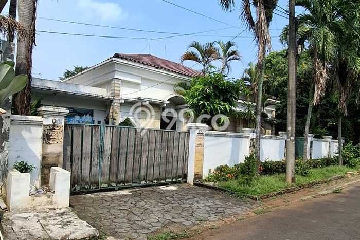 Rumah Elit Modern Tanpa Renovasi di BSD Anggrek Loka Tangerang Rumah Elit Modern Tanpa Renovasi di BSD Anggrek Loka Tangerang