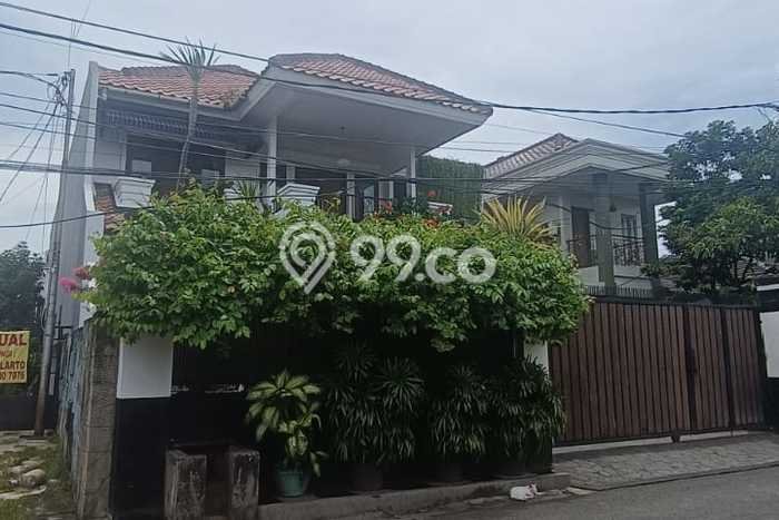 Rumah Elit Modern Tanpa Renovasi di Lenteng Agung Jakarta Selatan Rumah Elit Modern Tanpa Renovasi di Lenteng Agung Jakarta Selatan