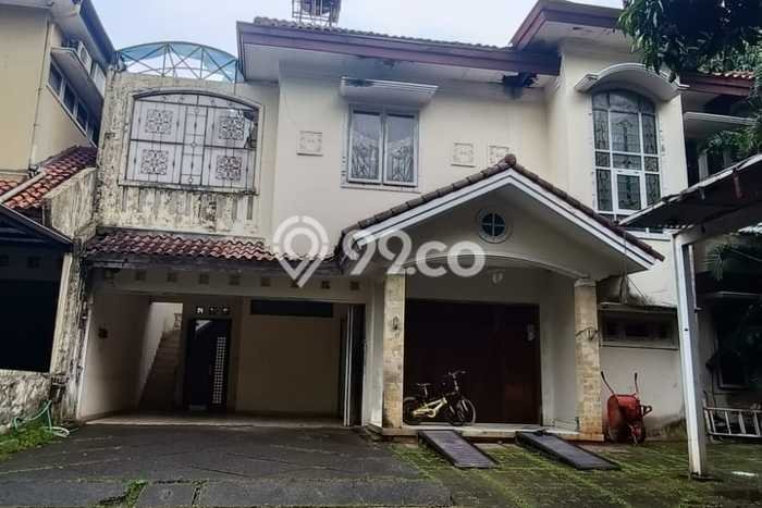 Hunian Elit LB 280m2 Siap Pakai Desain Elegan di Lebak Bulus, Jakarta Selatan Hunian Elit LB 280m2 Siap Pakai Desain Elegan di Lebak Bulus, Jakarta Selatan