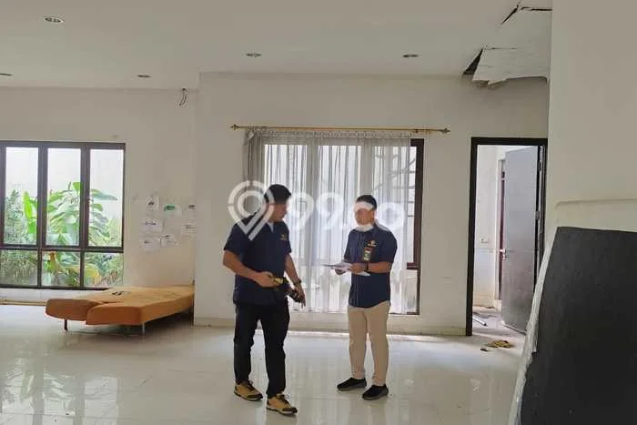Siap Huni Rumah Mewah 5 Kamar di Serpong Dekat ke Mana Saja Siap Huni Rumah Mewah 5 Kamar di Serpong Dekat ke Mana Saja