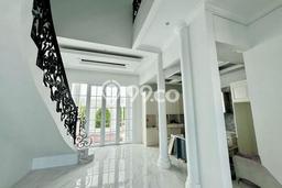 Dijual Hunian Rumah Terawat 3 Kamar di Kota Baru Parahyangan, Bandung Dijual Hunian Rumah Terawat 3 Kamar di Kota Baru Parahyangan, Bandung