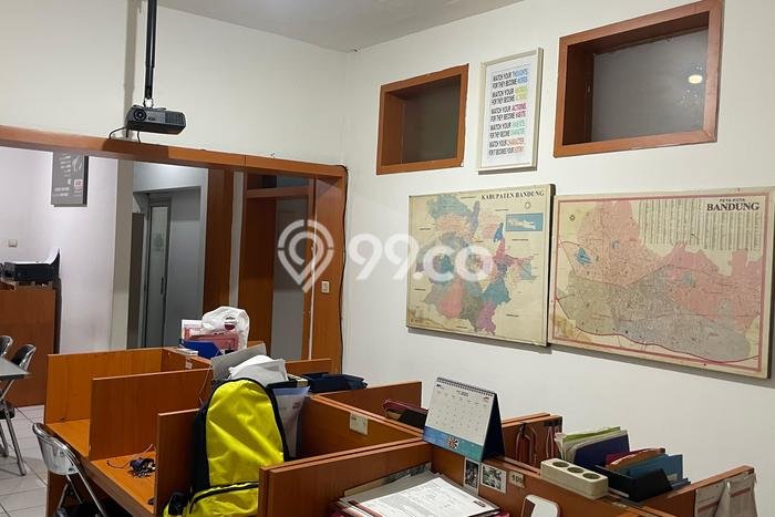 Komersial For Rent di BKR, Luas 150m², Area Berkembang Komersial For Rent di BKR, Luas 150m², Area Berkembang