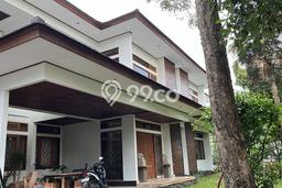 Ready to Use! Premium House LT 1285m2 Desain Elegan di Setiabudi Ready to Use! Premium House LT 1285m2 Desain Elegan di Setiabudi