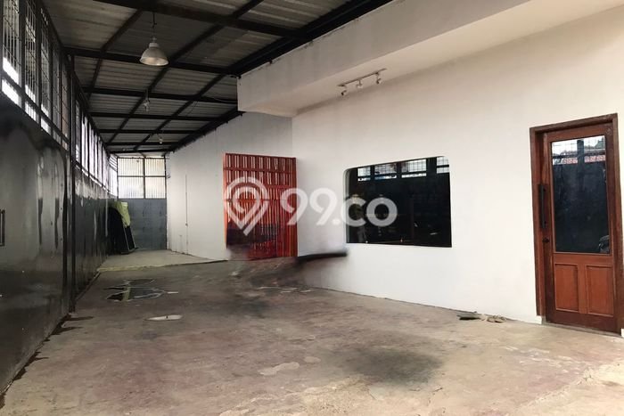 Hunian Mewah LB 200m2 Siap Pakai Desain Elegan di Kopo, Bandung Hunian Mewah LB 200m2 Siap Pakai Desain Elegan di Kopo, Bandung