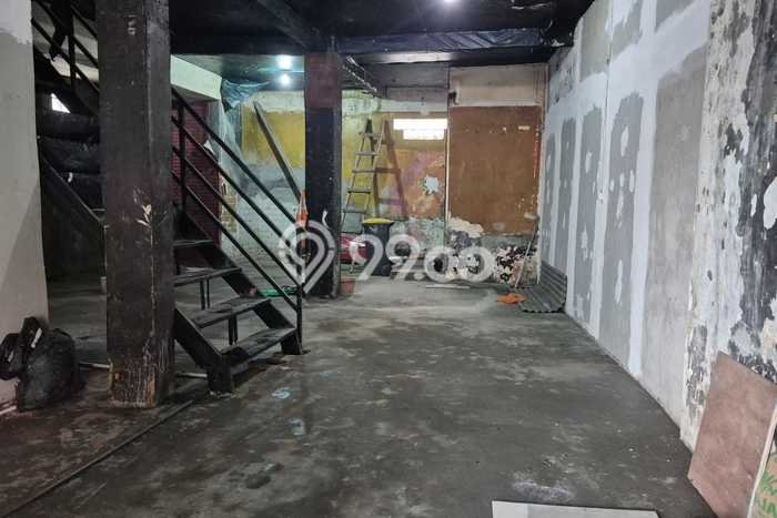 Unit Komersial Tersedia di Setiabudi Spesifikasi LB 200m2 Unit Komersial Tersedia di Setiabudi Spesifikasi LB 200m2