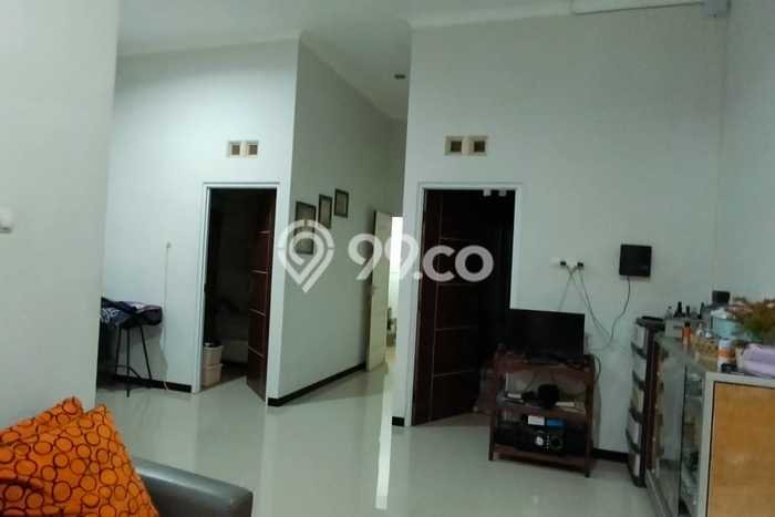 Rumah Strategis di Tembalang, Akses ke Tembalang, Semarang, Semarang - 3 KT Rumah Strategis di Tembalang, Akses ke Tembalang, Semarang, Semarang - 3 KT