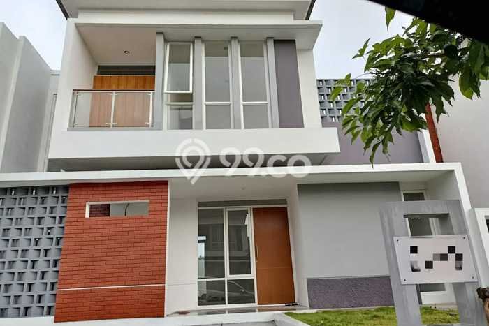 BEST PRICE! Rumah Berkualitas di BSB City, LT 150m² Bangunan 90m² BEST PRICE! Rumah Berkualitas di BSB City, LT 150m² Bangunan 90m²