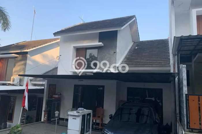 Rumah Modern Cantik 2 KT Bisa Langsung Pindah di Tembalang Rumah Modern Cantik 2 KT Bisa Langsung Pindah di Tembalang