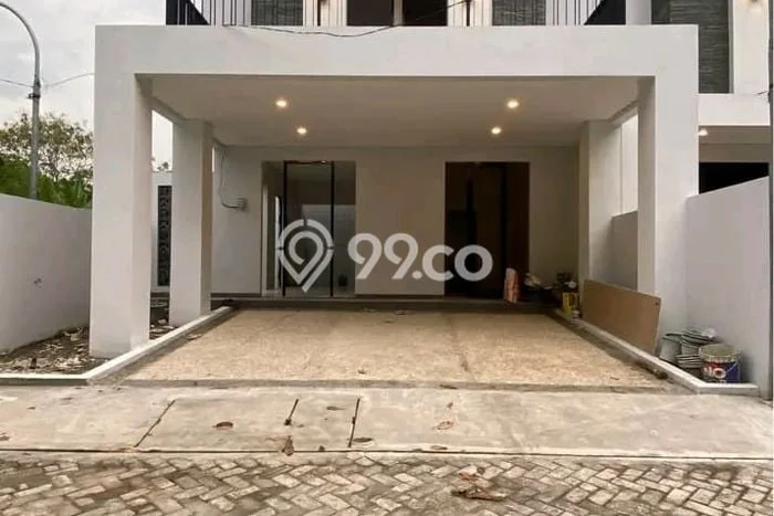 Jual Rumah Bagus Siap Huni LB 96m2 di Semarang Timur, Semarang Jual Rumah Bagus Siap Huni LB 96m2 di Semarang Timur, Semarang