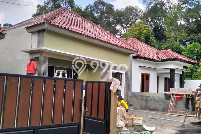 Hunian Cantik Modern Lb 70m2 di Gunung Pati, Semarang Hunian Cantik Modern Lb 70m2 di Gunung Pati, Semarang
