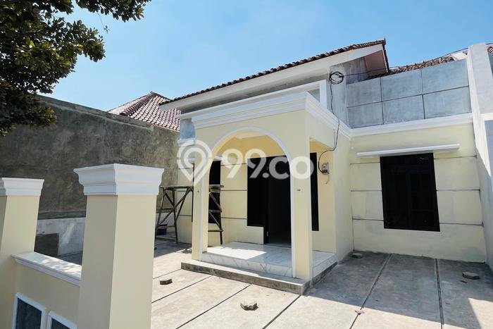 For Sale Rumah 3 Kamar Lokasi Strategis Nyaman dan Strategis di Pedurungan For Sale Rumah 3 Kamar Lokasi Strategis Nyaman dan Strategis di Pedurungan