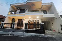 Jual Rumah Favorit Siap Huni LB 310m2 di Semarang Selatan, Semarang Jual Rumah Favorit Siap Huni LB 310m2 di Semarang Selatan, Semarang
