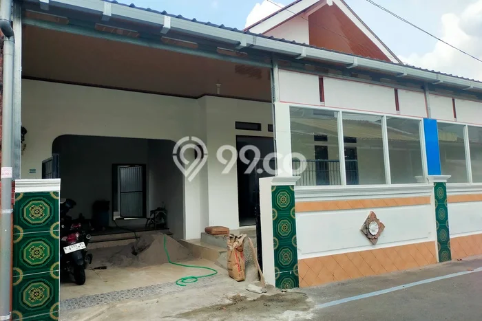 Rumah Cantik Siap Pakai Di Semarang Barat Luas 100m2 Aman Rumah Cantik Siap Pakai Di Semarang Barat Luas 100m2 Aman