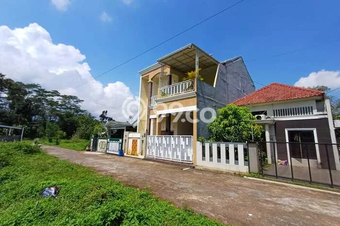 Lahan Strategis di Gunung Pati Dijual dengan Luas 120m2 Lahan Strategis di Gunung Pati Dijual dengan Luas 120m2