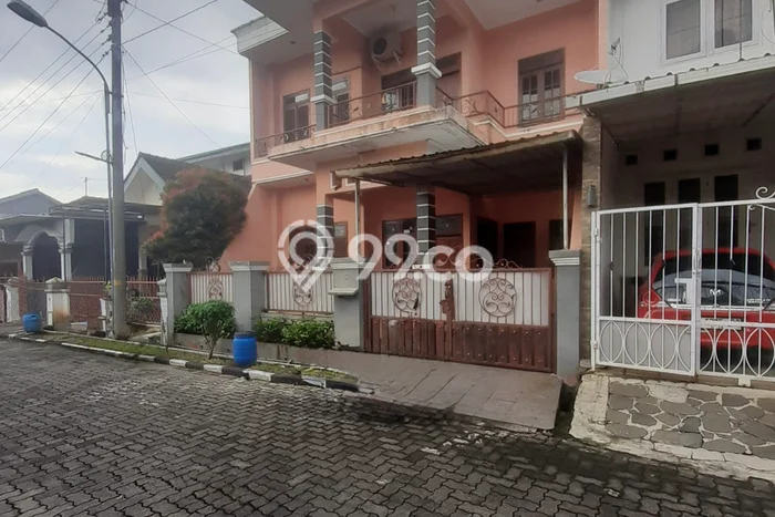 Dijual Rumah Minimalis Bagus Punya 6 KT di Semarang Selatan Semarang SHM Dijual Rumah Minimalis Bagus Punya 6 KT di Semarang Selatan Semarang SHM