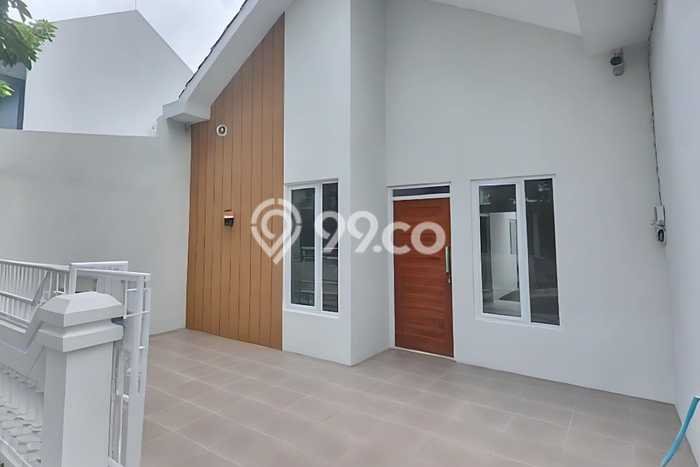 Jual Rumah Strategis Bagus Punya 2 KT di Semarang Selatan Semarang SHM Jual Rumah Strategis Bagus Punya 2 KT di Semarang Selatan Semarang SHM