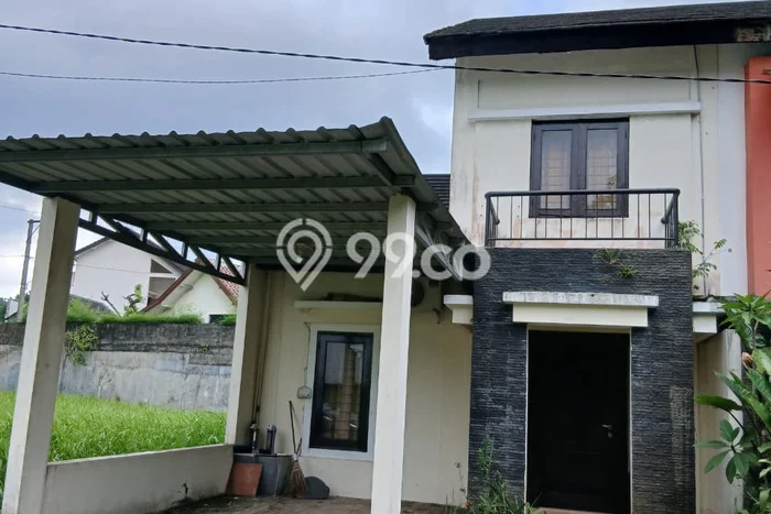 Dijual Cepat Rumah Bagus Siap Huni LB 150m2 di Semarang Selatan, Semarang Dijual Cepat Rumah Bagus Siap Huni LB 150m2 di Semarang Selatan, Semarang