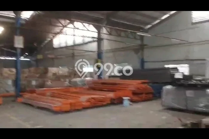 Gudang Disewa di Tangerang dengan LB 3600m2 Area Komersial Ramai Gudang Disewa di Tangerang dengan LB 3600m2 Area Komersial Ramai