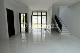 Disewakan! Rumah 4 Kamar Tidur &
3 Kamar Mandi di Pantai Indah Kapuk 2, Jakarta Utara Disewakan! Rumah 4 Kamar Tidur &
3 Kamar Mandi di Pantai Indah Kapuk 2, Jakarta Utara