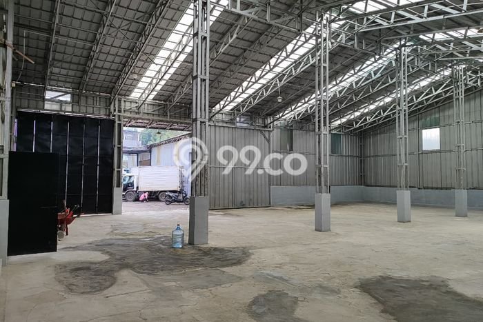 Disewakan Gudang di Pusat Kota Tangerang Ramai Strategis Disewakan Gudang di Pusat Kota Tangerang Ramai Strategis