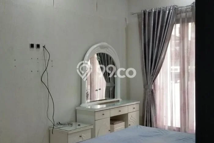 Disewakan! Rumah 4 Kamar Tidur &
3 Kamar Mandi di Citra Garden, Jakarta Barat Disewakan! Rumah 4 Kamar Tidur &
3 Kamar Mandi di Citra Garden, Jakarta Barat