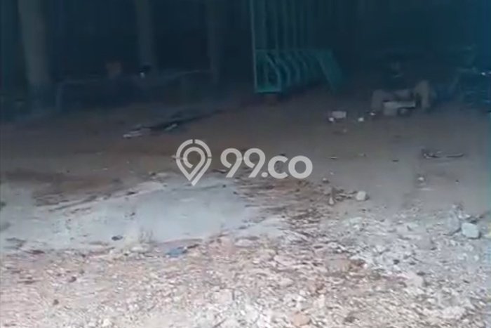 Gudang disewakan lokasi strategis Sepatan Tangerang 3240m2 Gudang disewakan lokasi strategis Sepatan Tangerang 3240m2