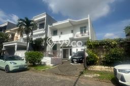 For Sale! Luxury House LT 250m2 Desain Modern di Taman Palem For Sale! Luxury House LT 250m2 Desain Modern di Taman Palem
