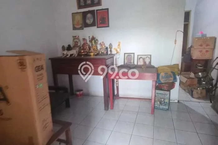 Ruko Lokasi Bisnis di Jelambar, Luas 188m², Akses Utama Ruko Lokasi Bisnis di Jelambar, Luas 188m², Akses Utama