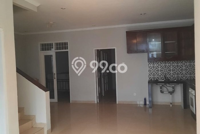Disewakan! Rumah 4 Kamar Tidur &
4 Kamar Mandi di Citra Grand, Jakarta Timur Disewakan! Rumah 4 Kamar Tidur &
4 Kamar Mandi di Citra Grand, Jakarta Timur