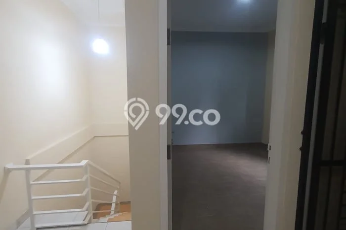 Disewakan! Rumah 3 Kamar Tidur &
3 Kamar Mandi di Citra Grand, Jakarta Timur Disewakan! Rumah 3 Kamar Tidur &
3 Kamar Mandi di Citra Grand, Jakarta Timur