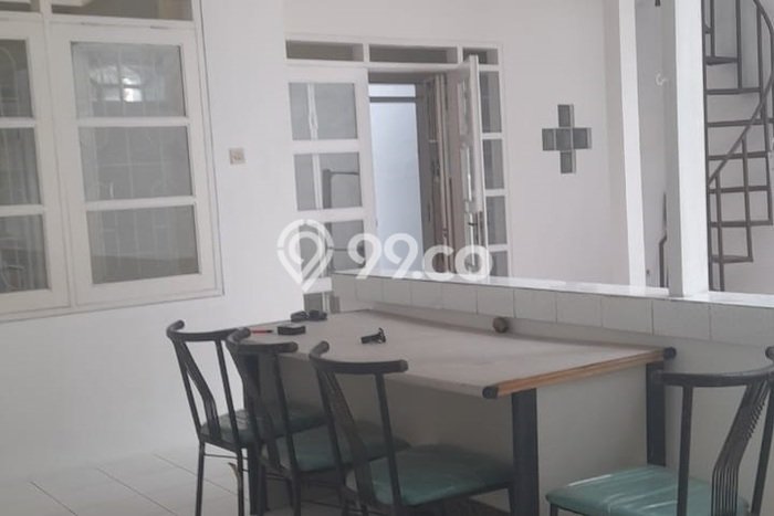 Rumah sewa siap huni 3 Kamar Tidur di Cibubur, Jakarta Timur Rumah sewa siap huni 3 Kamar Tidur di Cibubur, Jakarta Timur