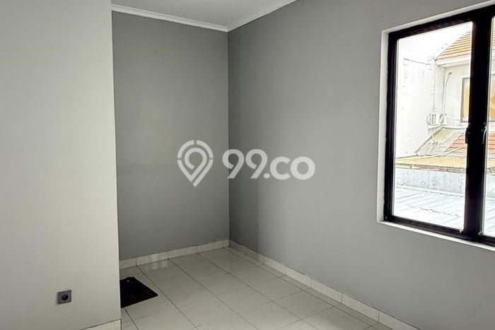 Rumah sewa siap pakai 3 KT di Legenda Wisata, Jakarta Timur Rumah sewa siap pakai 3 KT di Legenda Wisata, Jakarta Timur