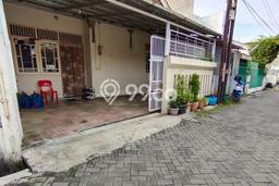 Rumah Strategis Modern Lb 130m2 di Semarang Tengah, Semarang Rumah Strategis Modern Lb 130m2 di Semarang Tengah, Semarang