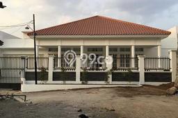 Best Deal Hunian Mewah Ideal dan Luas di Banyumanik, Semarang Best Deal Hunian Mewah Ideal dan Luas di Banyumanik, Semarang