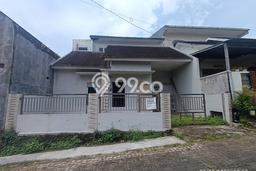 Rumah Modern Cantik 5 Kamar Bisa Langsung Pindah di Ngaliyan Rumah Modern Cantik 5 Kamar Bisa Langsung Pindah di Ngaliyan
