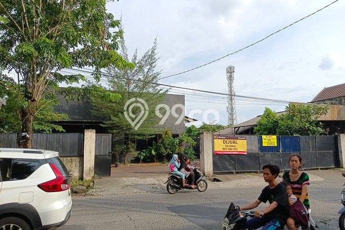 Gudang di Pekayon, Luas 583m², Area Komersial, Lokasi Strategis Gudang di Pekayon, Luas 583m², Area Komersial, Lokasi Strategis