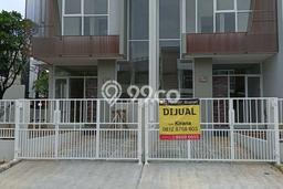 Jual Murah Rumah dengan 3 Kamar Tidur dan 3 Kamar Mandi di Area Bekasi Kota, Bekasi Jual Murah Rumah dengan 3 Kamar Tidur dan 3 Kamar Mandi di Area Bekasi Kota, Bekasi