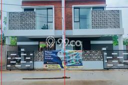 Rumah Minimalis 3 Kamar LT 79m2 di Grand Wisata Rumah Minimalis 3 Kamar LT 79m2 di Grand Wisata