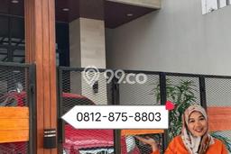 Dijual Hunian Rumah Terawat 4 KT di Pondok Bambu, Jakarta Timur Dijual Hunian Rumah Terawat 4 KT di Pondok Bambu, Jakarta Timur