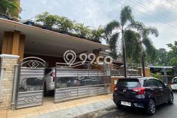 SEGERA MILIKI! Rumah di Bojong Kulur, Bogor, Luas 195m² Bangunan 175m² SEGERA MILIKI! Rumah di Bojong Kulur, Bogor, Luas 195m² Bangunan 175m²