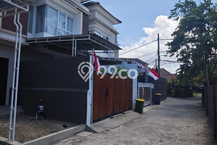 Rumah Luas Asri 3 KT Siap Pakai di Sesetan Denpasar Rumah Luas Asri 3 KT Siap Pakai di Sesetan Denpasar