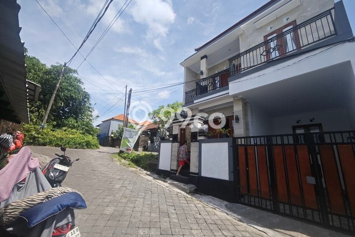 Rumah Minimalis 3 KT LT 60m2 di Ubung Rumah Minimalis 3 KT LT 60m2 di Ubung