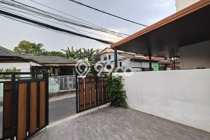 Dijual Rumah Minimalis Bagus Punya 3 KT di Jagakarsa Jakarta Selatan SHM Dijual Rumah Minimalis Bagus Punya 3 KT di Jagakarsa Jakarta Selatan SHM