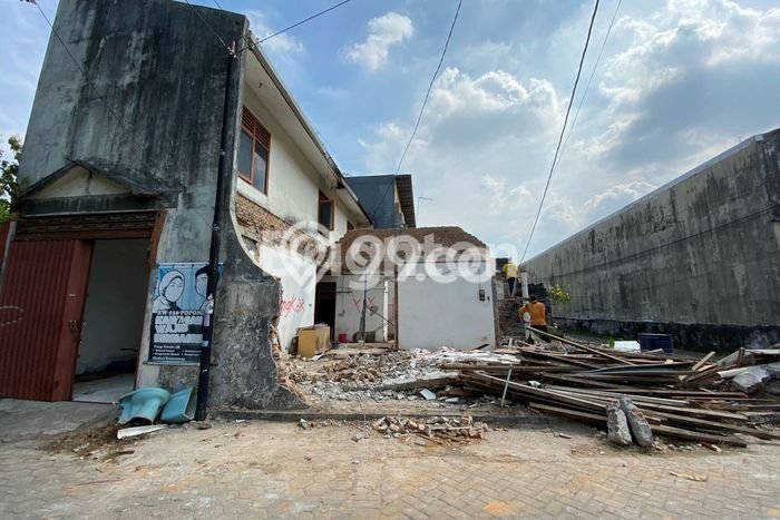 PELUANG EMAS! Komersial Kawasan Mlati, Luas 300m², Kawasan Komersial PELUANG EMAS! Komersial Kawasan Mlati, Luas 300m², Kawasan Komersial