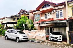 Rumah di Condong Catur, Akses ke Tol, 4 KM, Luas 230m2m² Bangunan 200m2m² Rumah di Condong Catur, Akses ke Tol, 4 KM, Luas 230m2m² Bangunan 200m2m²